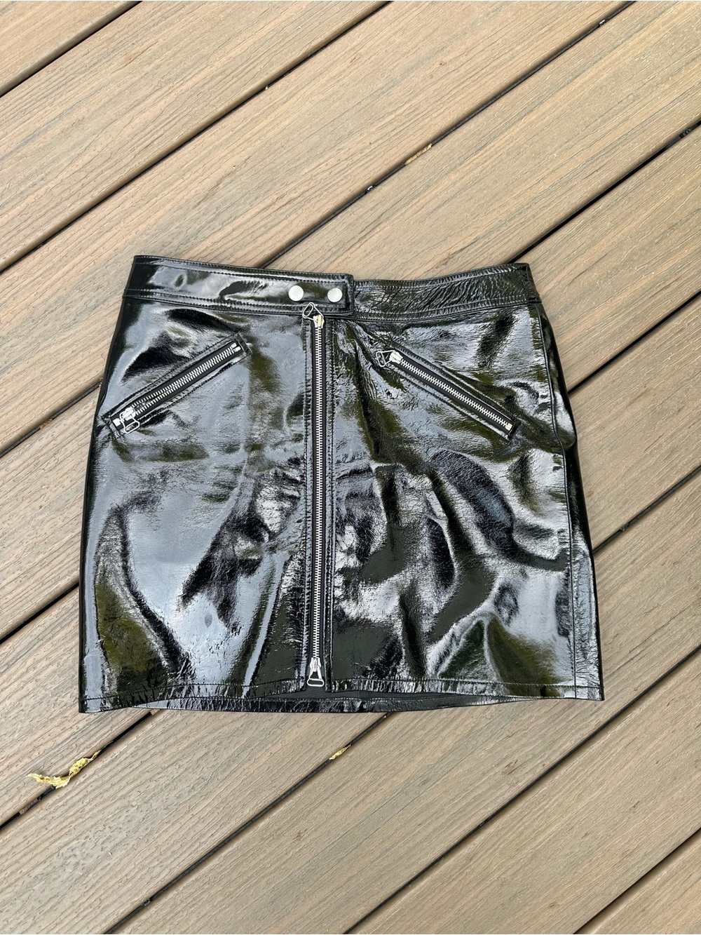 rag & bone 100% Patent leather Mini Skirt with Zip Accents